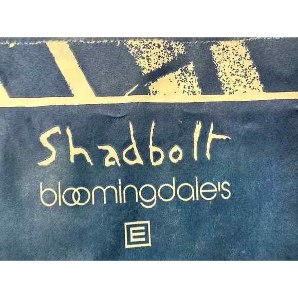 2 VTG RETRO Bloomingdales Paper SHopping Bags Fisher Skater & Shadbolt 89 - Picture 4 of 4